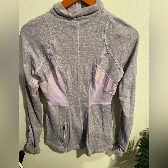 Lululemon run full tilt pullover in lavender size 8 - Picture 7 of 11